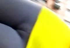 Wunderschöne Blondine spreizt ihre Beine, um nasse Fotze zu essen, dann reitet Schwanz für freie soft pornos Sperma