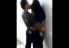 Mutter freie sexfilme in hd Handjob Training