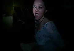 Die vollbusige Lindsay mastrubiert sich gratis freie sexfilme