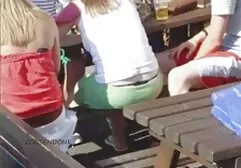 Dreier von schlüpfrigen freie amateur pornos Sexarbeiterinnen